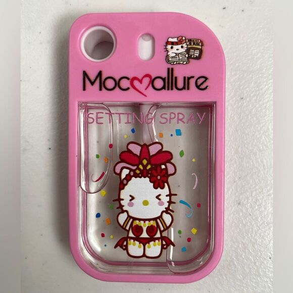 NWT NIB Mocallure Hello Kitty Loose Setting Powder Compact and Setting Spray Set - Picture 4 of 4